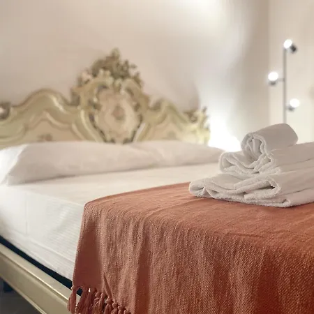 Flatsharing - Collegno 3 Level Loft 公寓 *