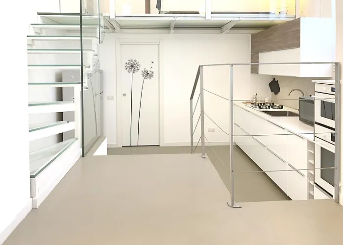 Flatsharing - Collegno 3 Level Loft 公寓 *